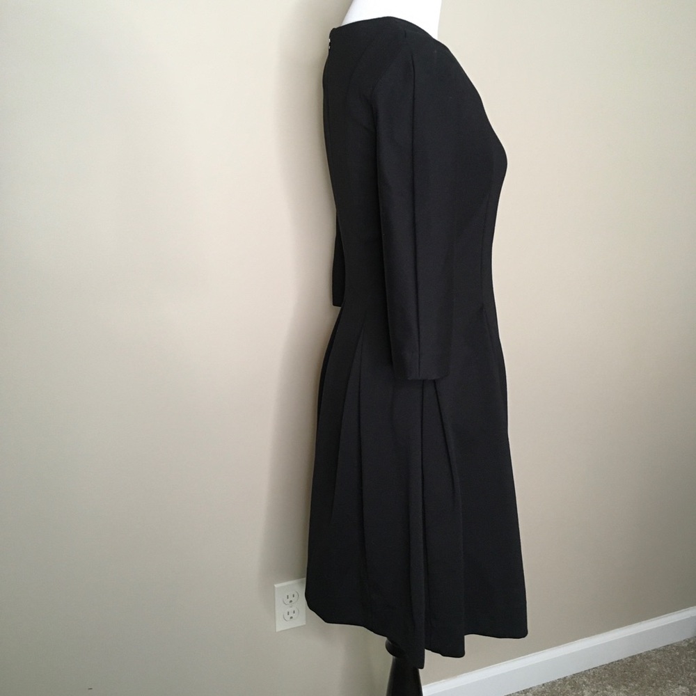 GAP Designed & Crafted Fit & Flare Dress - Picture 3 of 16